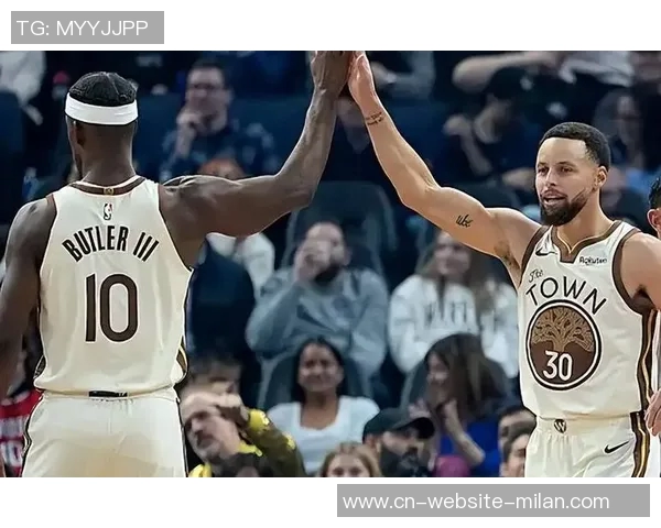 雷霆与热火总决赛首战激烈对决球星表现引发球迷热议